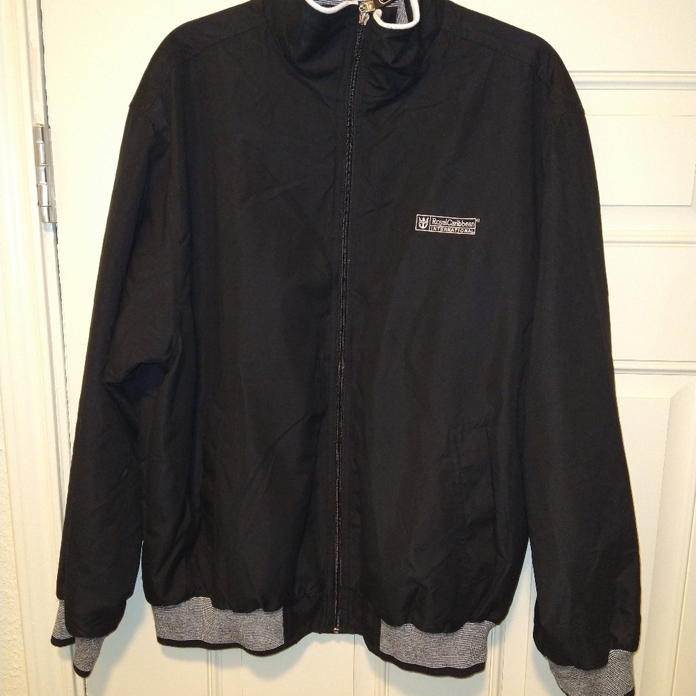 Royal Caribbean International Cruise Line Black Full Zip Jacket Men's sz Large.